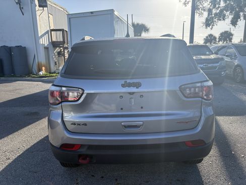 Used 2018 Jeep Compass Trailhawk w/ Leather Interior Group image 6