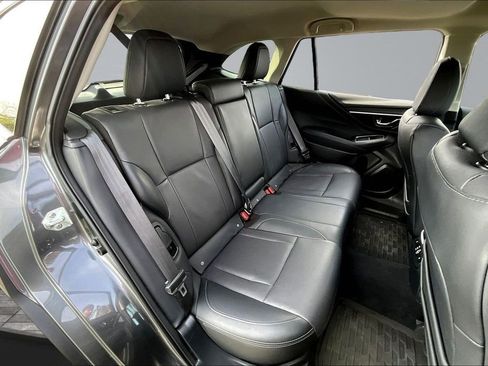 Used 2024 Subaru Outback Limited AWD/4WD image 21