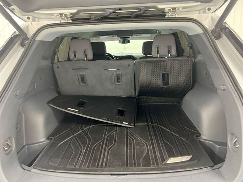 Used 2019 Chevrolet Blazer LT FWD image 22