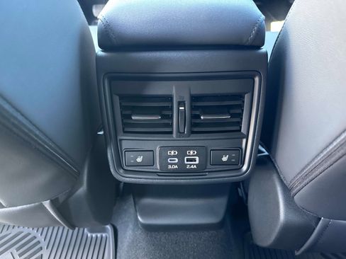 New 2026 Subaru Outback Touring XT AWD/4WD image 17