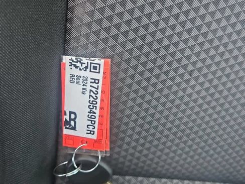 Used 2024 Kia Soul LX w/ Option Group 015 FWD image 20