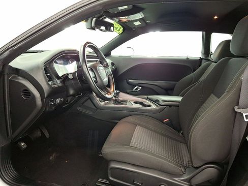 Used 2023 Dodge Challenger SXT image 11