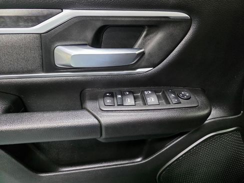 Used 2022 RAM 1500 Big Horn AWD/4WD image 19