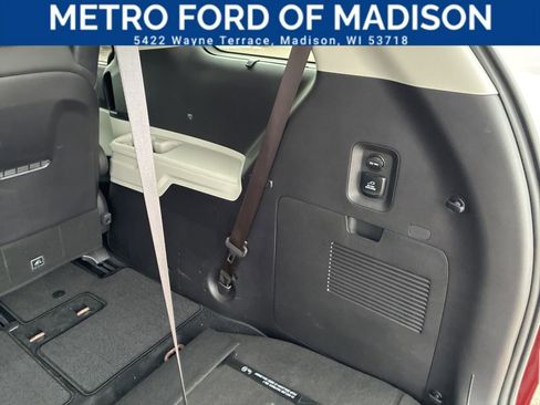 Used 2024 Kia Carnival SX Prestige image 45