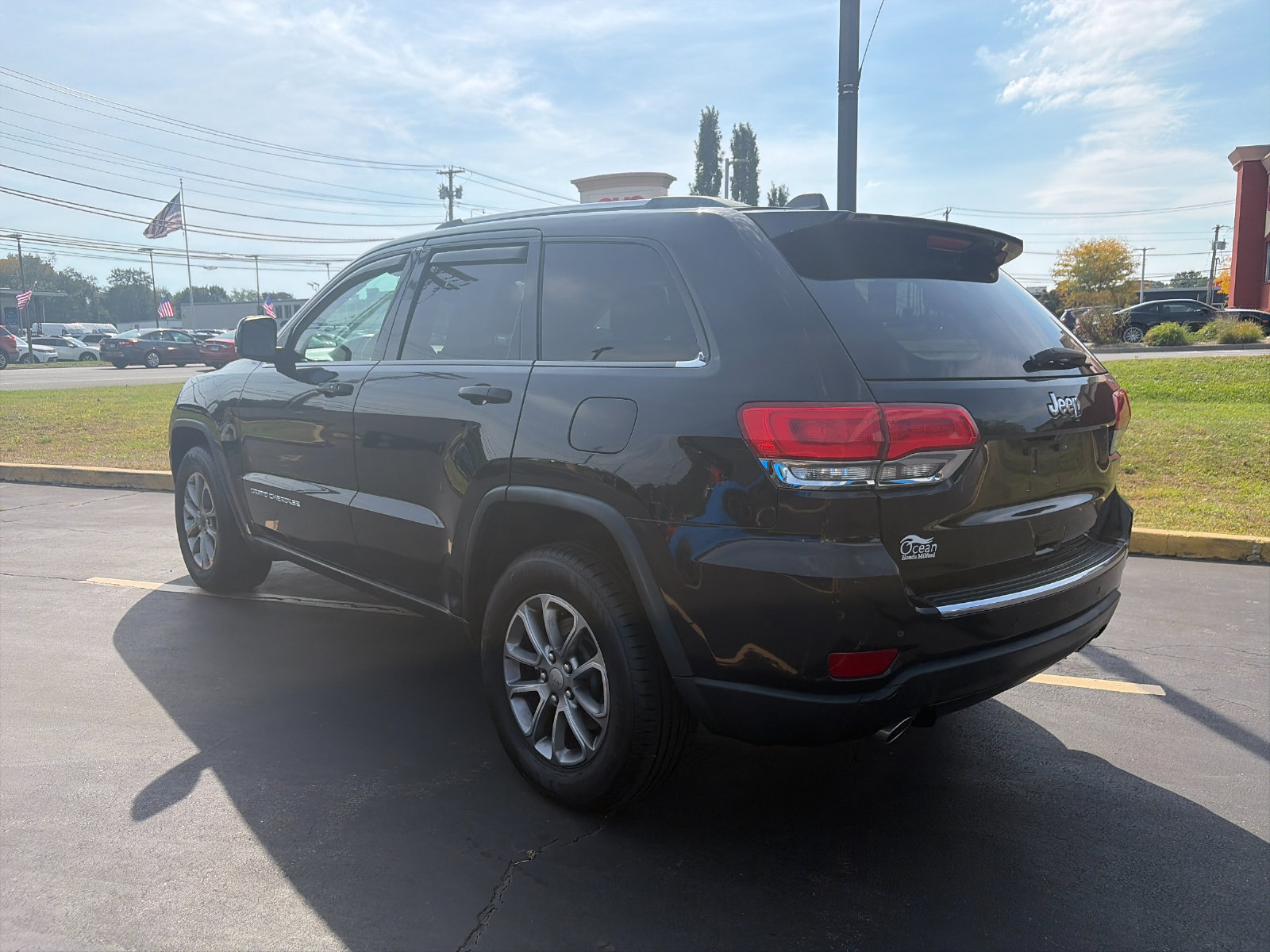 Used 2014 Jeep Grand Cherokee Limited AWD/4WD image 3