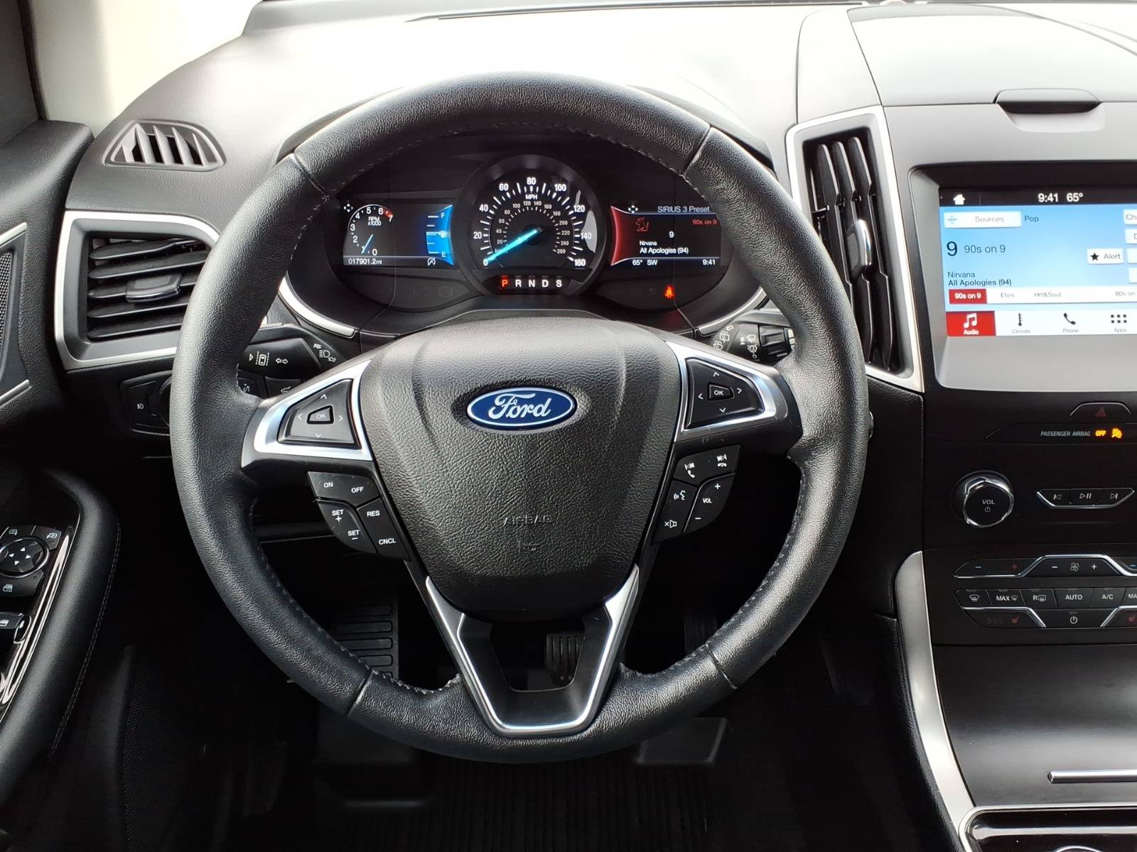 Used 2019 Ford Edge SEL w/ Equipment Group 201A FWD image 11