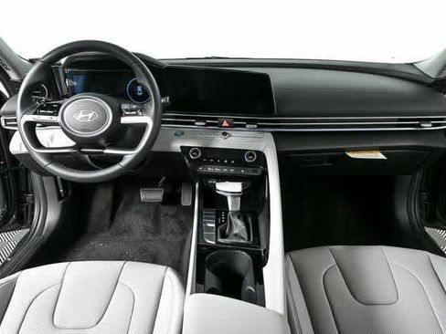 New 2026 Hyundai Elantra Limited image 59