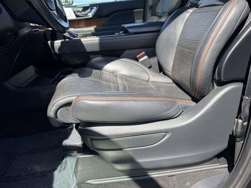 Used 2023 Lincoln Navigator L Black Label AWD/4WD image 18