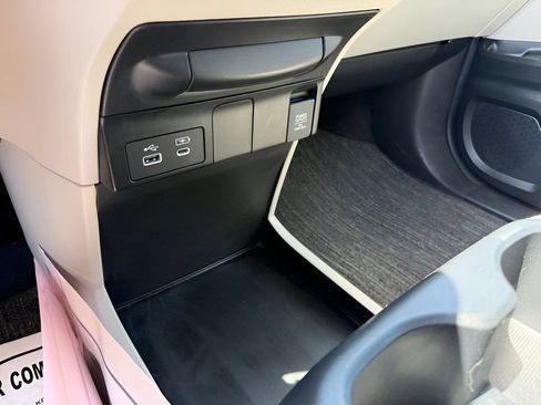 Used 2025 Honda Odyssey EX-L image 28