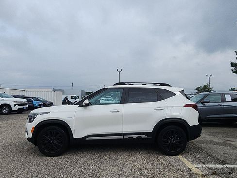 Used 2022 Kia Seltos Nightfall Edition AWD/4WD image 2