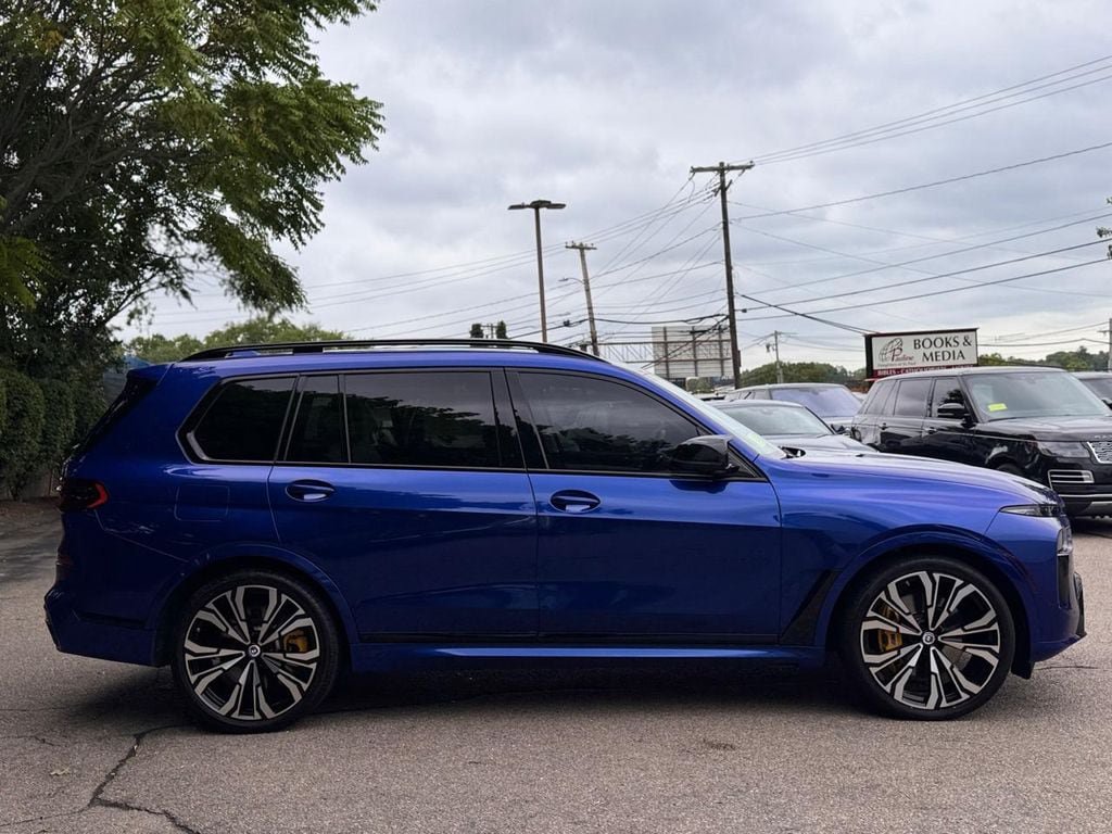 Used 2023 BMW X7 M60i w/ Executive Package AWD/4WD image 7