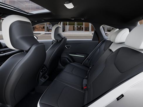 New 2026 Kia K4 GT-Line Turbo FWD image 18