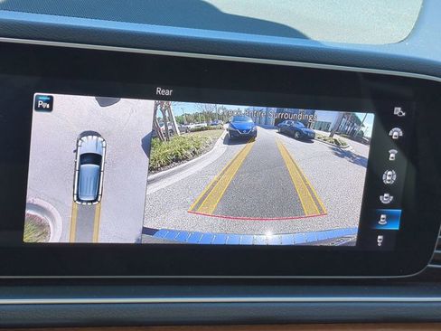 Certified 2022 Mercedes-Benz GLE 350 GLE 350 w/ Premium Package image 21