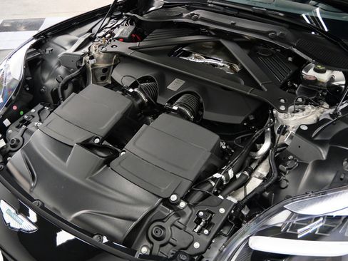 Used 2025 Aston Martin DB12 Convertible RWD image 43