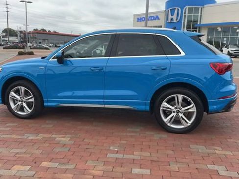 Used 2022 Audi Q3 2.0T Premium w/ Convenience Package AWD/4WD image 8