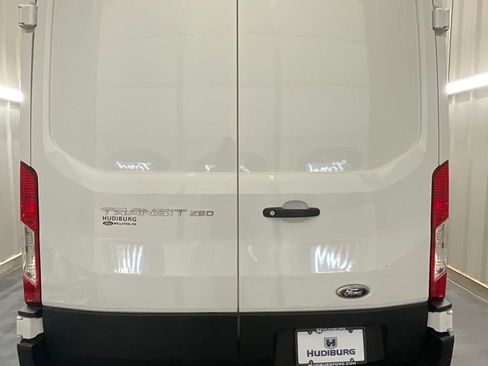 Used 2023 Ford Transit 250 Base image 20