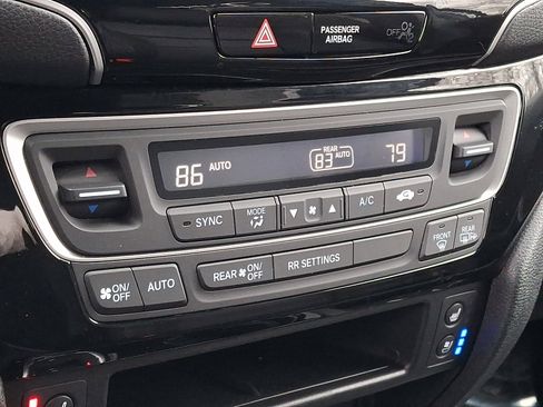 Used 2019 Honda Passport Elite image 16