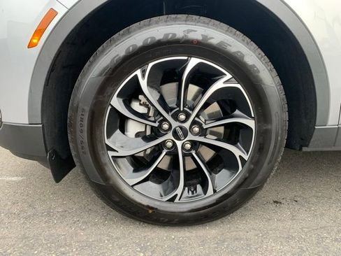 New 2026 Lincoln Nautilus Premier w/ Equipment Group 102A image 11