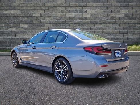 Used 2023 BMW 540i xDrive w/ Premium Package AWD/4WD image 4