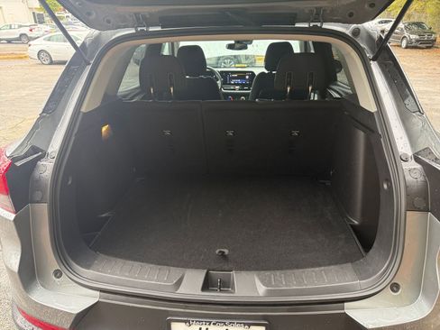 Used 2025 Chevrolet TrailBlazer LT image 31