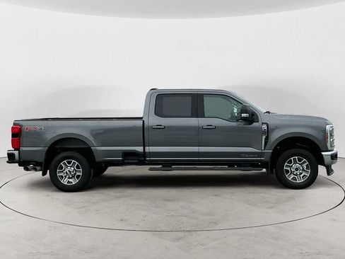 Used 2025 Ford F350 Lariat w/ FX4 Off-Road Package AWD/4WD image 4