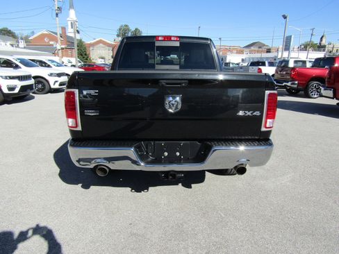 Used 2017 RAM 1500 Laramie image 4