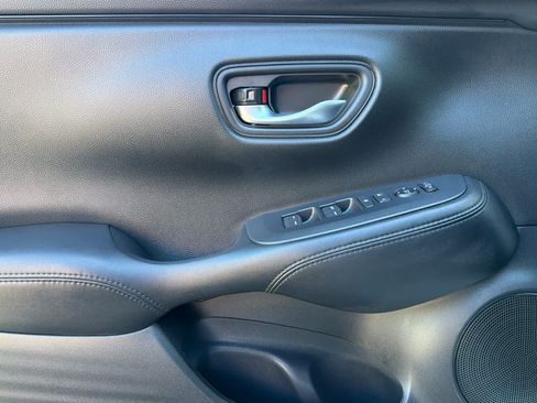 New 2027 Honda HR-V LX image 14