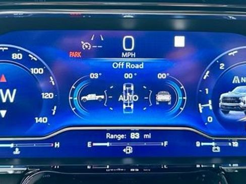 Used 2024 Chevrolet Silverado 1500 LT Trail Boss w/ LT Trail Boss Premium Package image 51