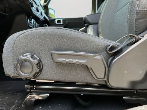 New 2025 Jeep Wrangler Sport S image 25