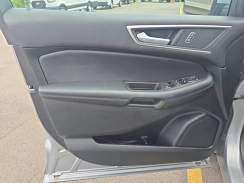 Certified 2024 Ford Edge SEL w/ Convenience Package AWD/4WD image 11