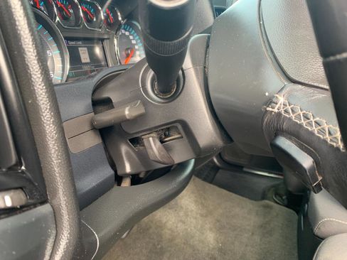 Used 2018 Chevrolet Silverado 1500 LT w/ All Star Edition AWD/4WD image 11