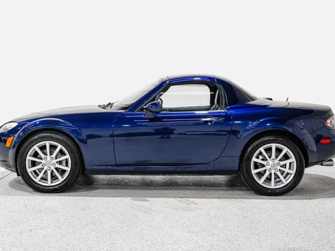 Used 2008 MAZDA MX-5 Miata Grand Touring w/ Premium Pkg RWD image 8