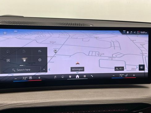 Certified 2025 BMW 330i Sedan image 13