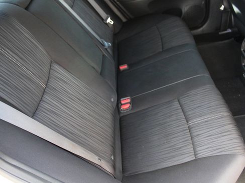 Used 2018 Nissan Sentra SV image 35