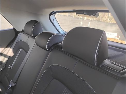 New 2026 Hyundai Venue SEL image 16