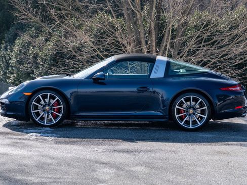 Certified 2015 Porsche 911 Targa 4S image 11