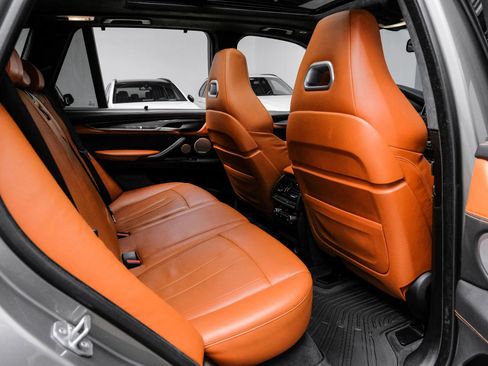 Used 2017 BMW X5 M AWD/4WD image 38