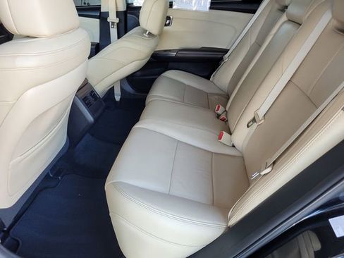 Used 2013 Toyota Avalon XLE Touring FWD image 15