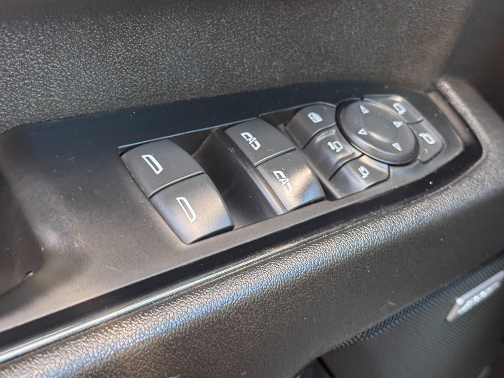 Used 2024 GMC Sierra 2500 AT4 w/ AT4 Premium Plus Package AWD/4WD image 25