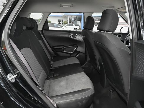 Used 2020 Kia Soul S FWD image 36
