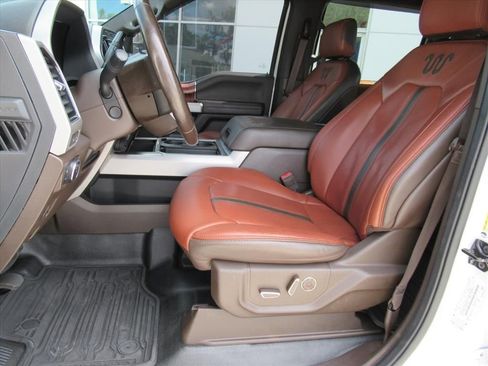 Used 2022 Ford F250 King Ranch w/ King Ranch Ultimate Package AWD/4WD image 19
