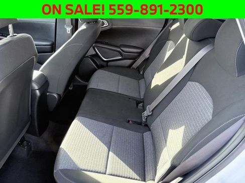 Used 2021 Kia Soul S FWD image 7
