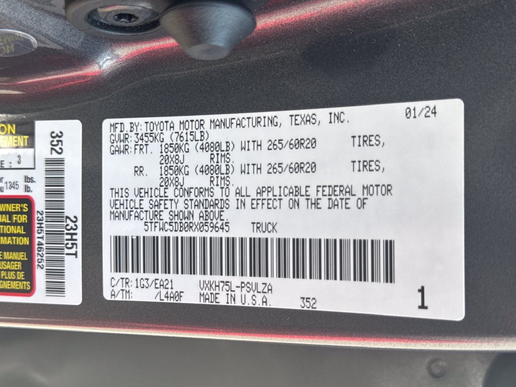 Used 2024 Toyota Tundra Limited AWD/4WD image 22