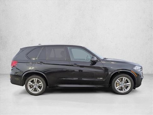 Used 2018 BMW X5 xDrive50i w/ M Sport Package image 4