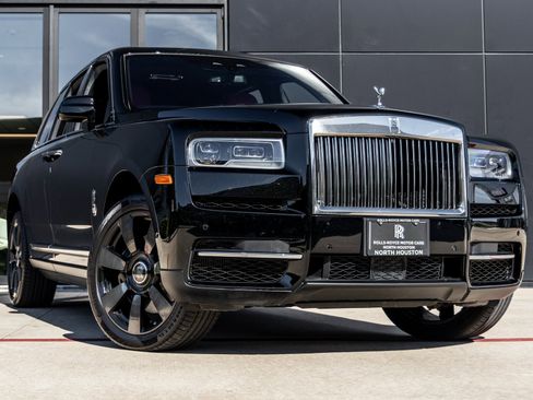Used 2023 Rolls-Royce Cullinan image 5