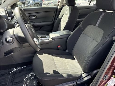 Used 2023 Nissan Sentra SV image 11