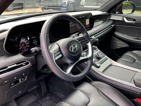 Used 2024 Hyundai Palisade Calligraphy image 17