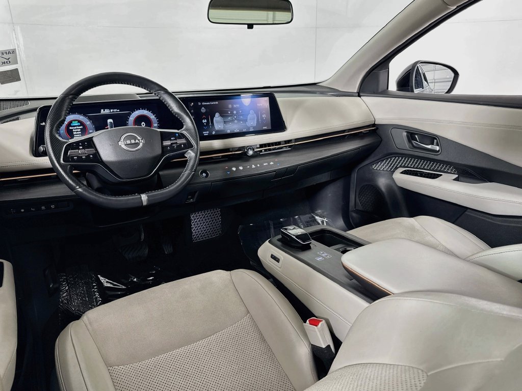 Used 2023 Nissan Ariya FWD image 30