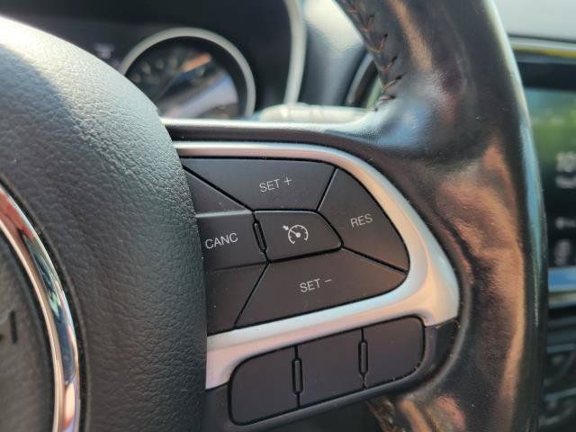 Used 2019 Jeep Compass Limited AWD/4WD image 24