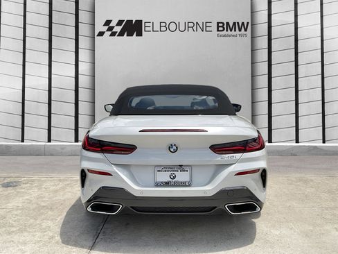 Used 2026 BMW 840i Convertible w/ Comfort Seating Package RWD image 5
